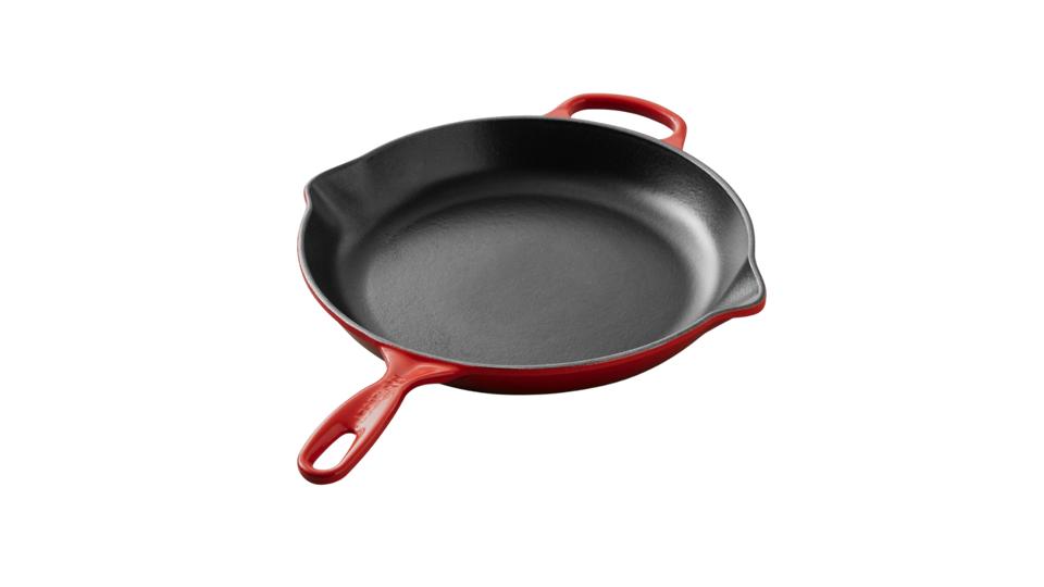 Master Your Kitchen with the Lodge 8 Cast Iron Skillet
