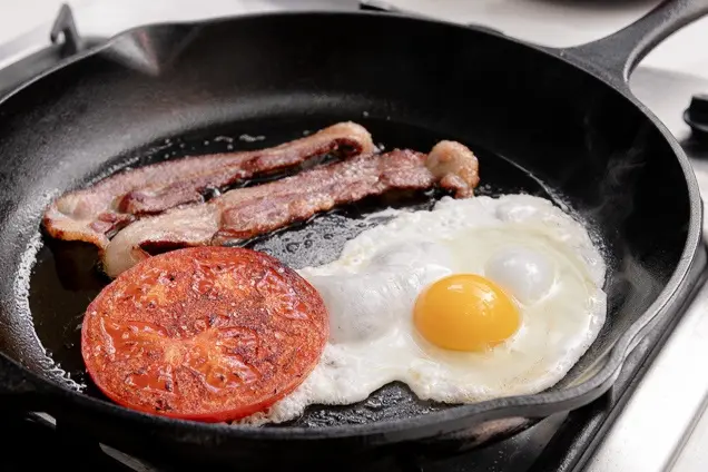 Discover the Best Pre-Seasoned Cast Iron Skillets for Your Kitchen