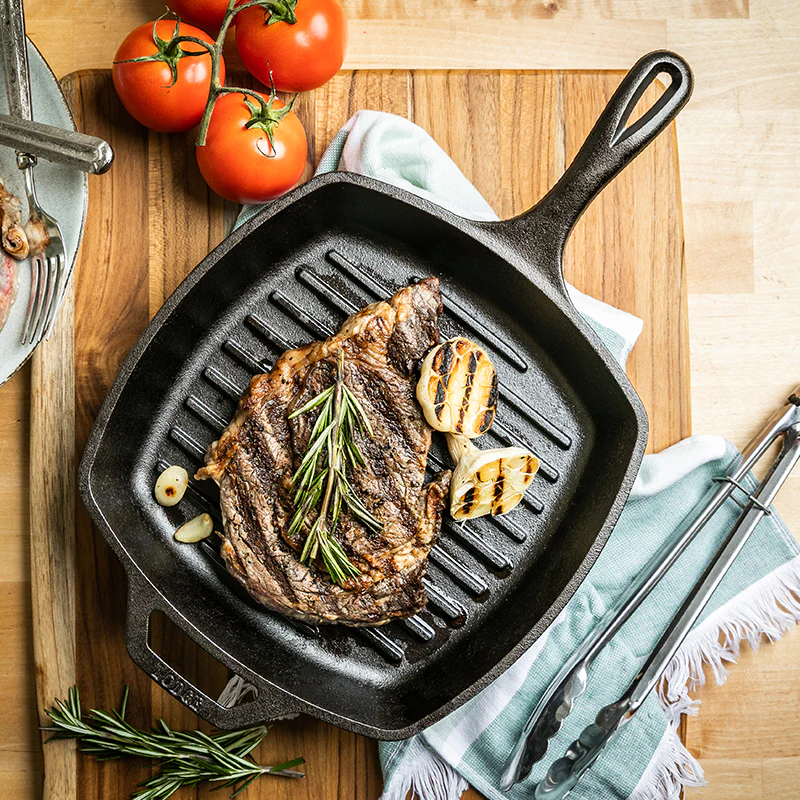 The Magic of a Seasoned Cast Iron Skillet: Your Ultimate Guide
