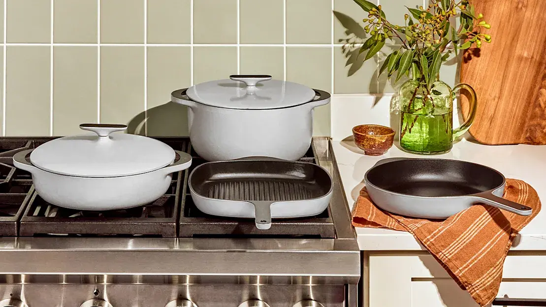 Mastering Culinary Excellence: The Le Creuset Signature Enameled Cast Iron Deep Skillet