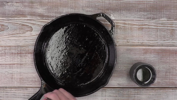 Unlock Culinary Brilliance: Your Guide to the Ooni Cast Iron Skillet